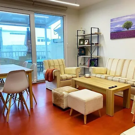 Apartment Piso Centrico Con Terraza Amplia Y Garaje