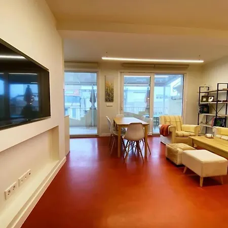 Apartment Piso Centrico Con Terraza Amplia Y Garaje