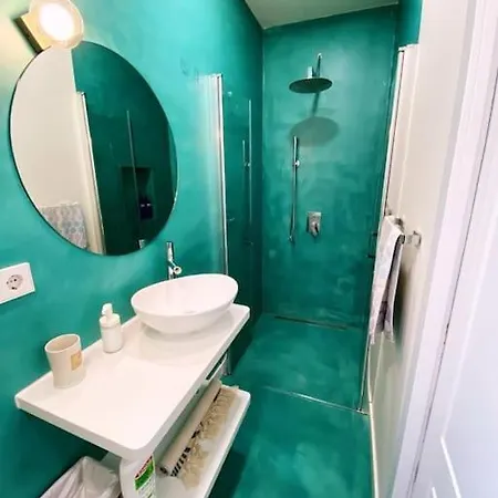 Apartment Piso Centrico Con Terraza Amplia Y Garaje