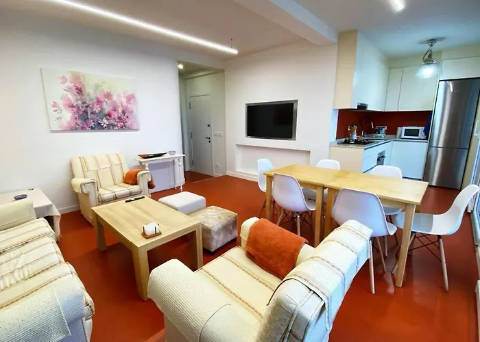 公寓 Piso Centrico Con Terraza Amplia Y Garaje 比戈